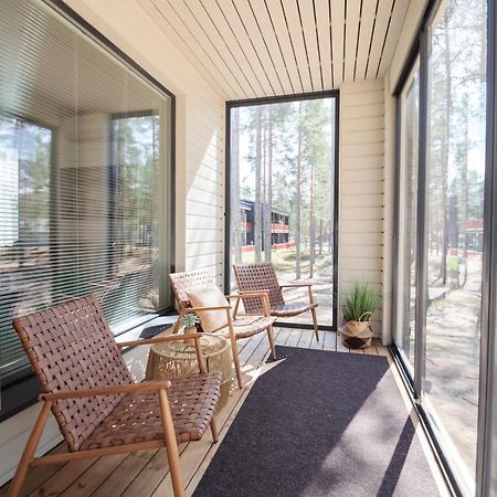 Apartment Tuomenkartano B1 Iso Huoneisto Saunalla 卡拉约基 外观 照片