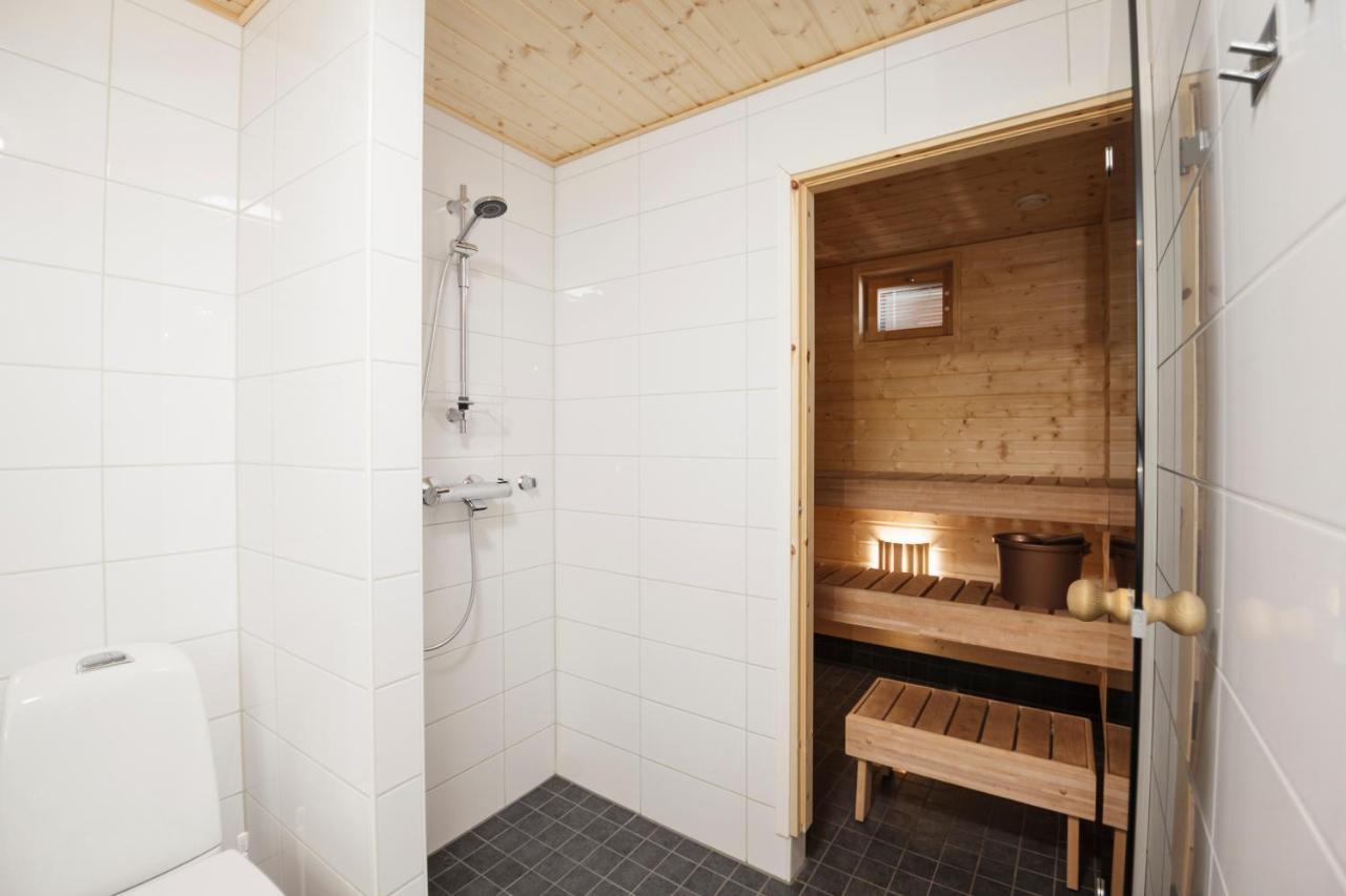 Apartment Tuomenkartano B1 Iso Huoneisto Saunalla 卡拉约基 外观 照片