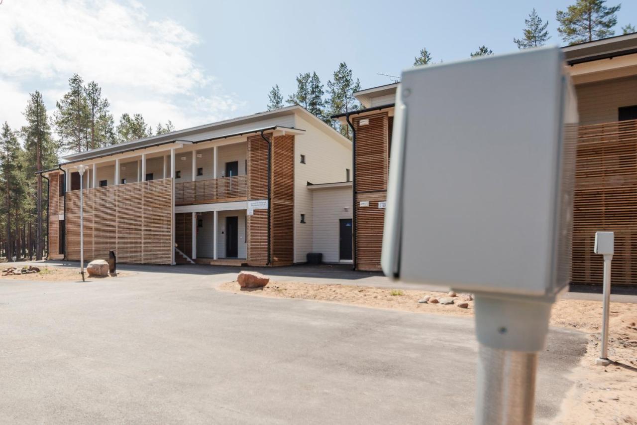 Apartment Tuomenkartano B1 Iso Huoneisto Saunalla 卡拉约基 外观 照片